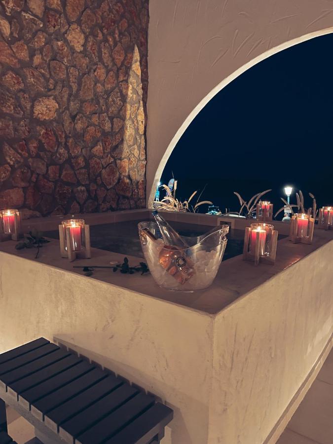 Delfini Beach Hotel & Suites アルハンゲロス エクステリア 写真
