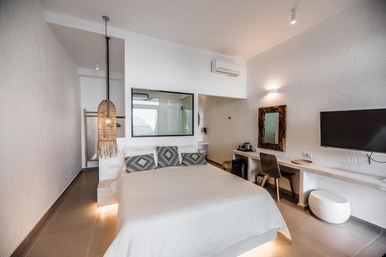Delfini Beach Hotel & Suites アルハンゲロス エクステリア 写真