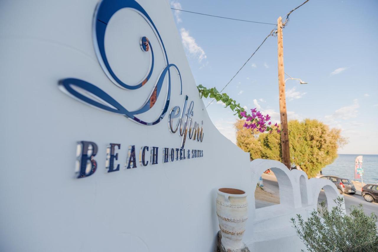 Delfini Beach Hotel & Suites アルハンゲロス エクステリア 写真