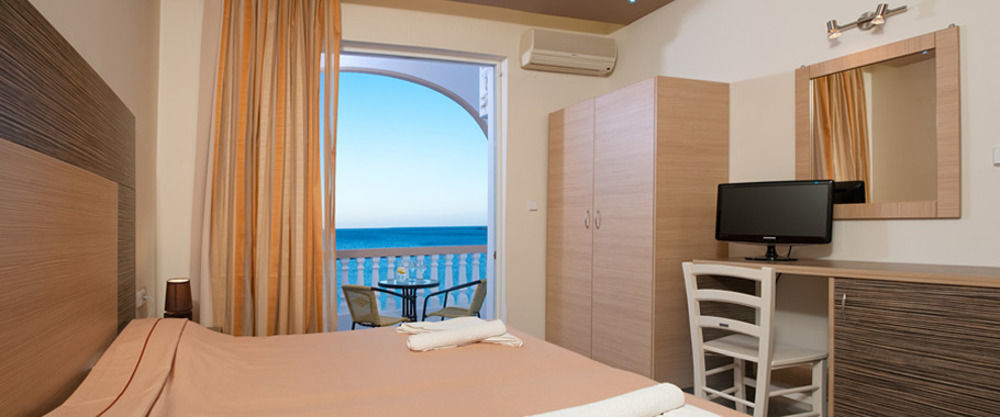 Delfini Beach Hotel & Suites アルハンゲロス エクステリア 写真