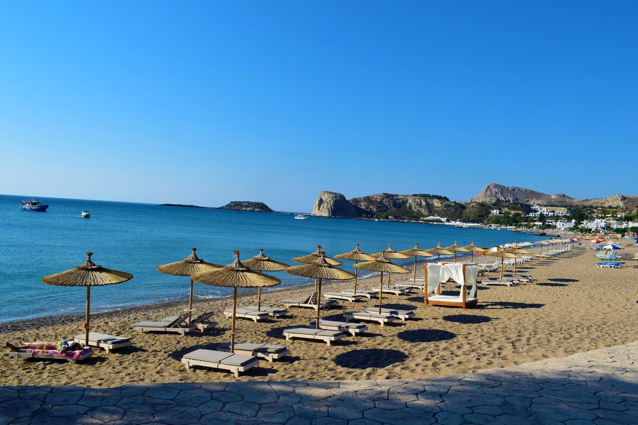 Delfini Beach Hotel & Suites アルハンゲロス エクステリア 写真